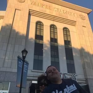 Meet your Posher, Marcos